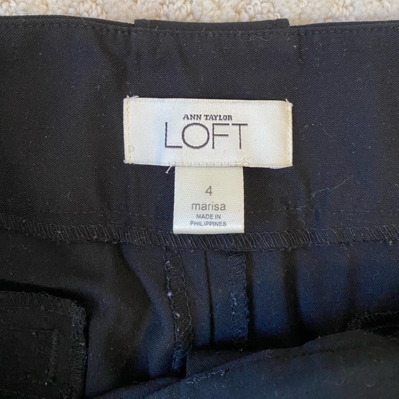 Ann Taylor loft trouser with belt size 4 - Picture 2 of 2